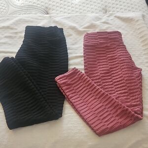 Ribbed Leggings - Black and Pink